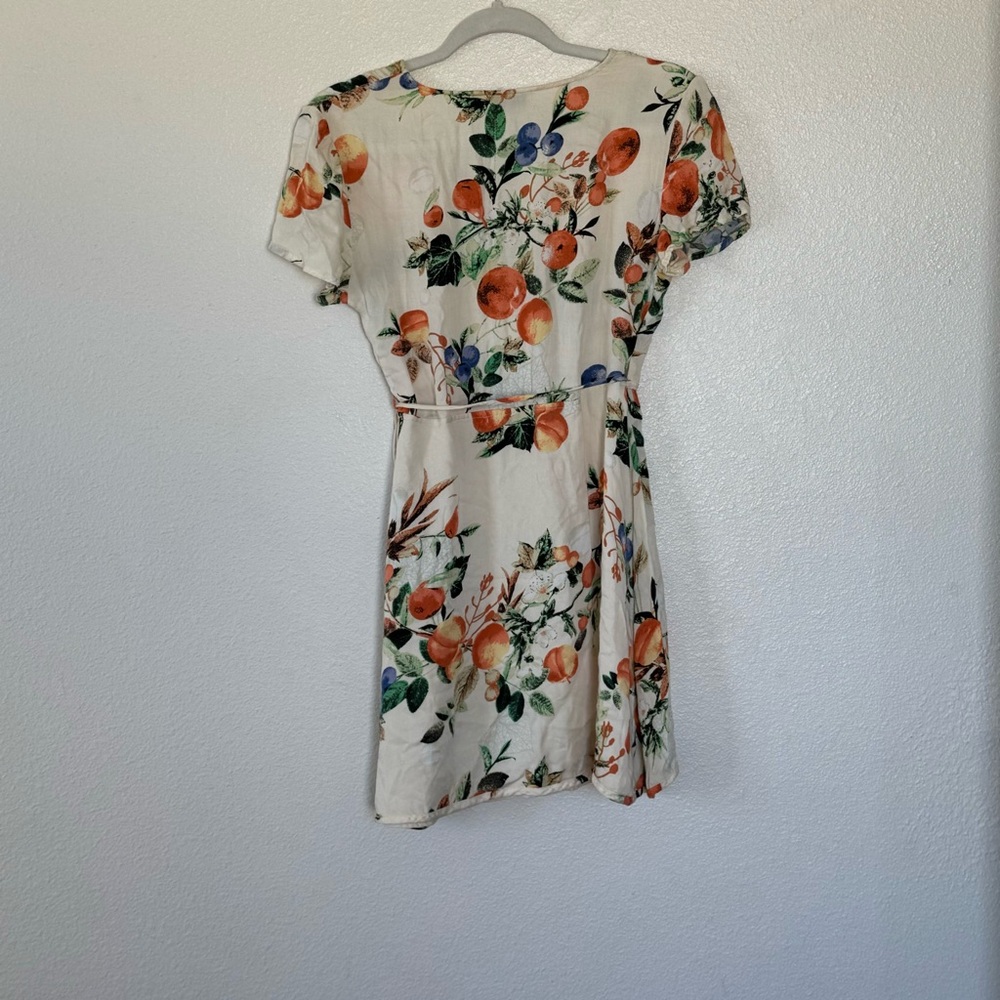 Dress Forum Peach Fruit Print Wrap Dress Short Sleeve Mini Size S Small - Picture 6 of 13